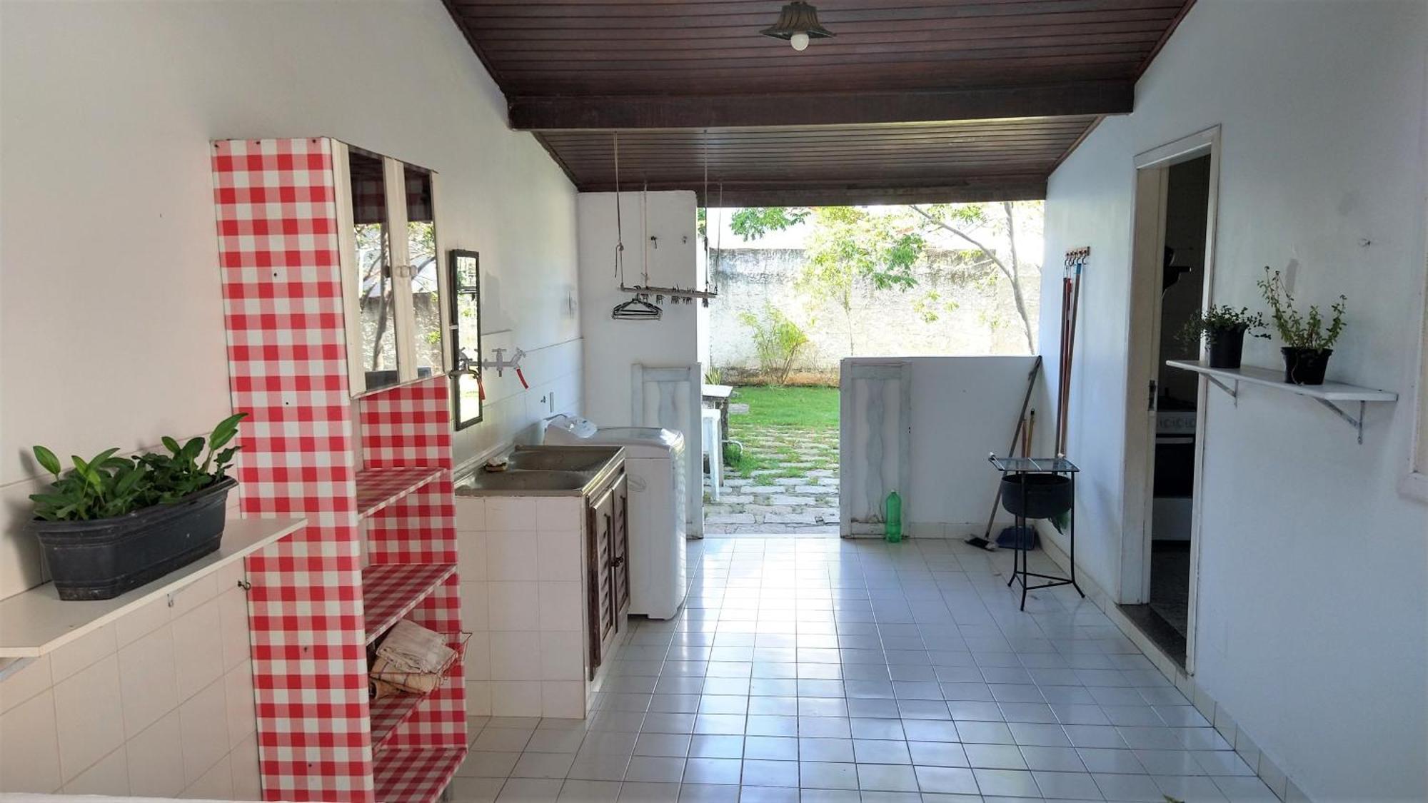 Casa Saquarema: Spacious 3-Bedroom Suite with Large Garden, Near Beach Exterior photo