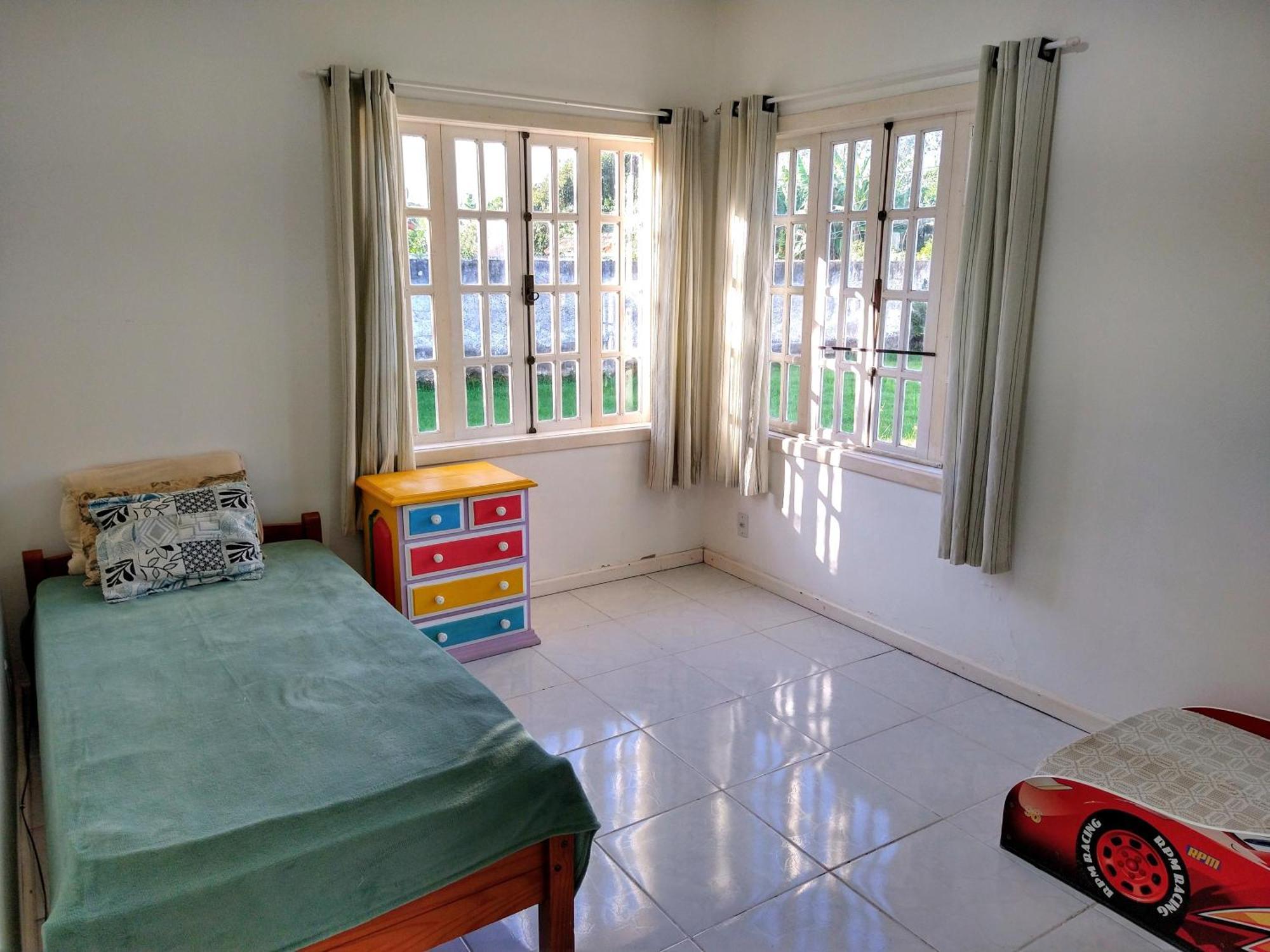 Casa Saquarema: Spacious 3-Bedroom Suite with Large Garden, Near Beach Exterior photo